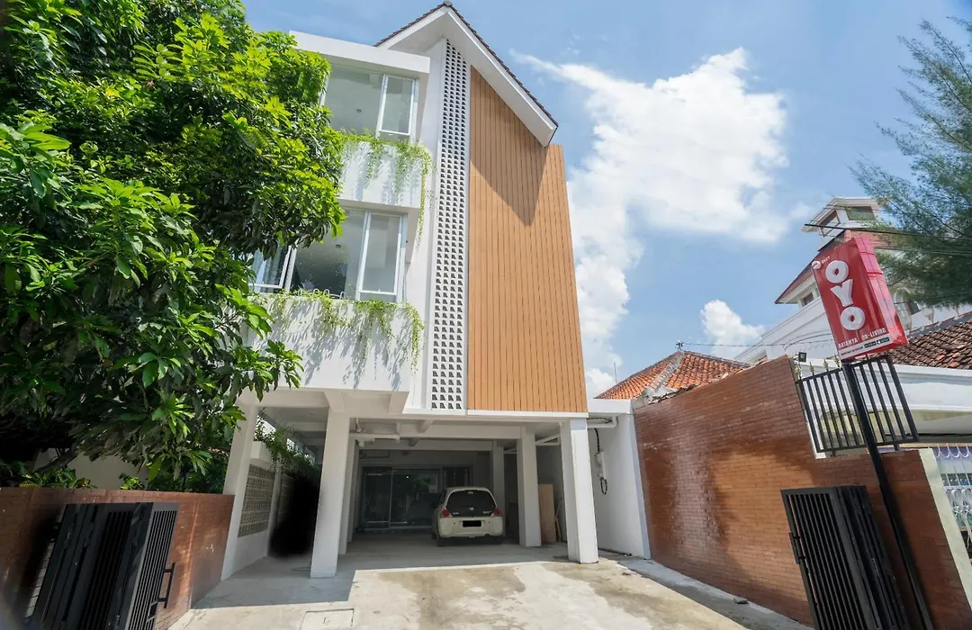 Collection O 2627 Ratamya Co-Living-1